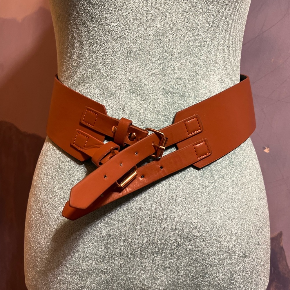 Tan belt